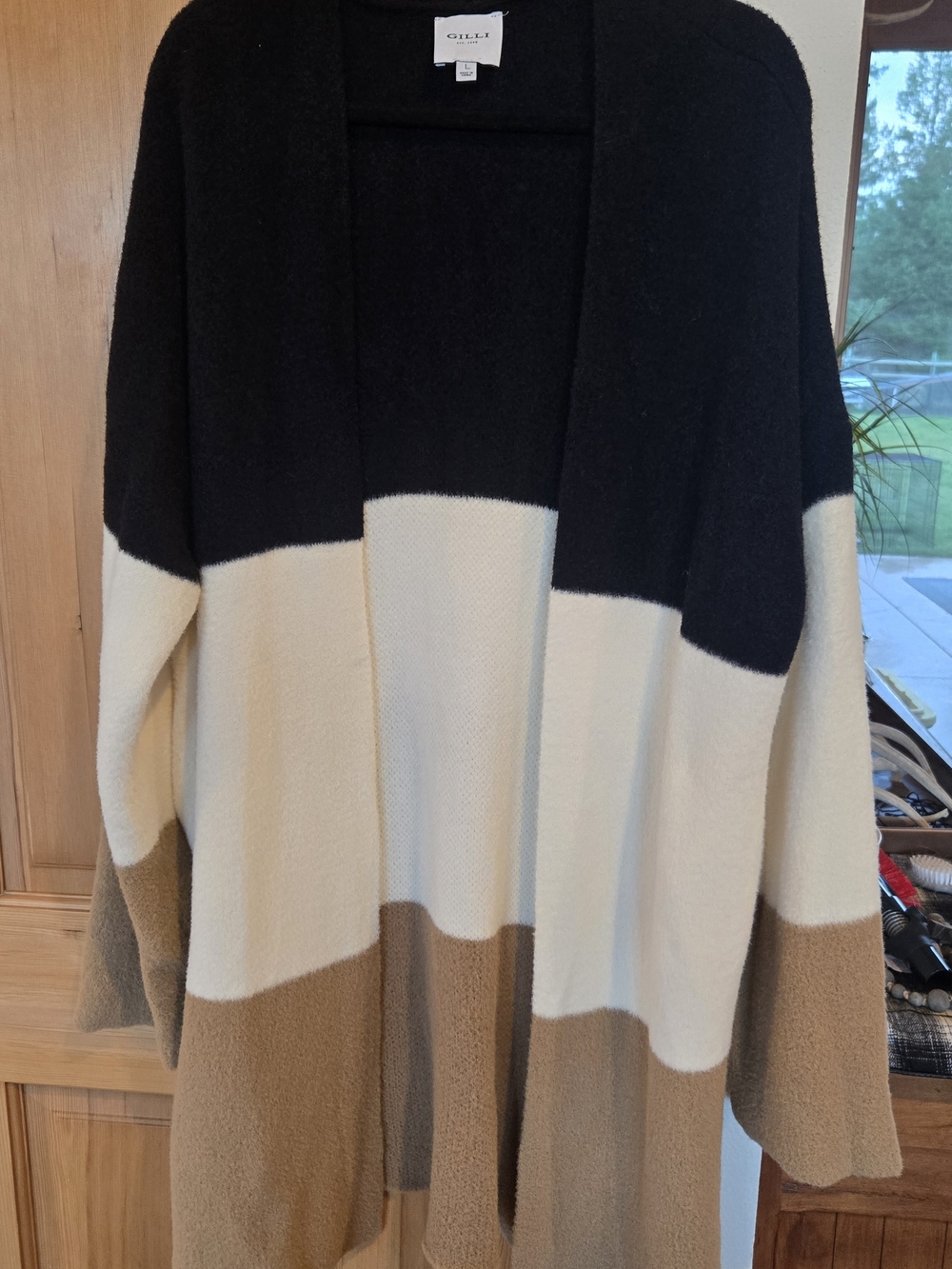 Gilli Black, Cream & Brown Colorblock Open-Front Cardigan